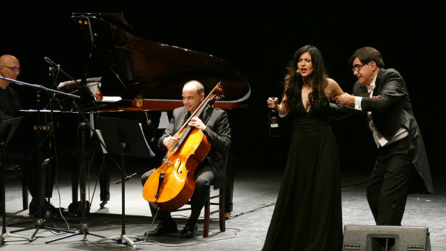 Elio al Teatro Menotti