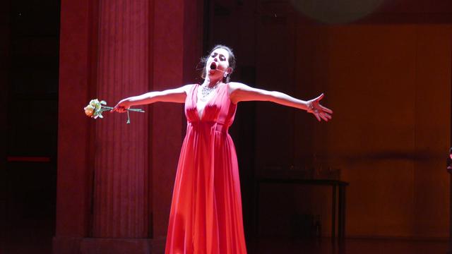 200.com 2019 Traviata Como