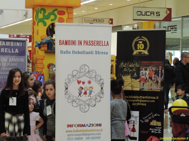 Bambini Passerella Ipercoop Ducale