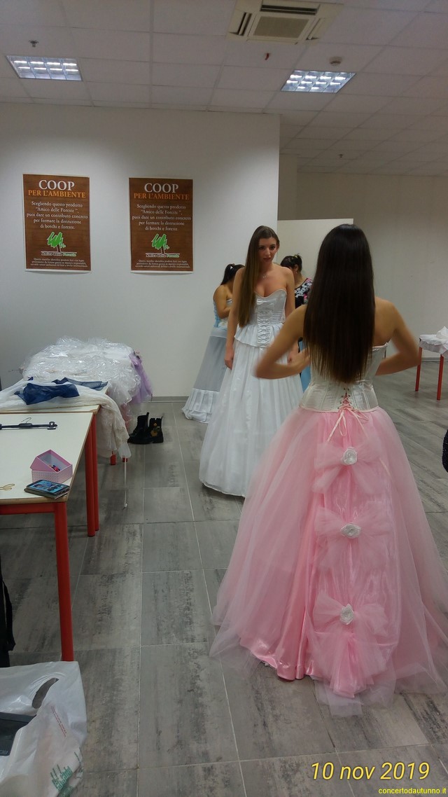 Bambini Passerella Ipercoop Ducale