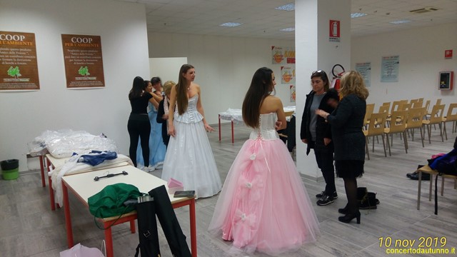 Bambini Passerella Ipercoop Ducale