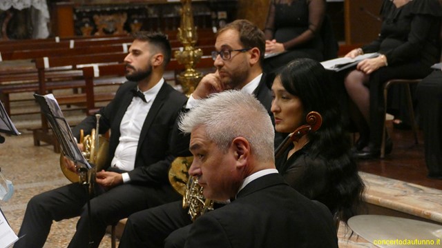 AMADEUS Coro Trecate
