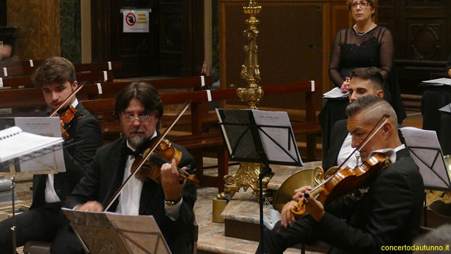 AMADEUS Coro Trecate