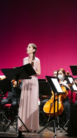 Magenta Totem Orchestra Vivaldi Micol Costa