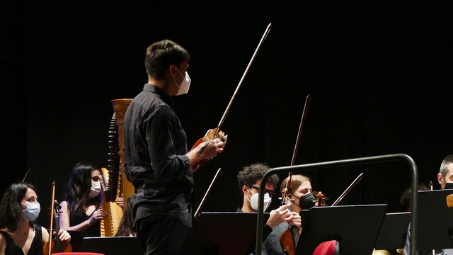 Magenta Totem Orchestra Vivaldi Micol Costa