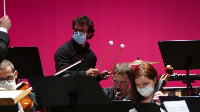 Magenta Totem Orchestra Vivaldi Micol Costa