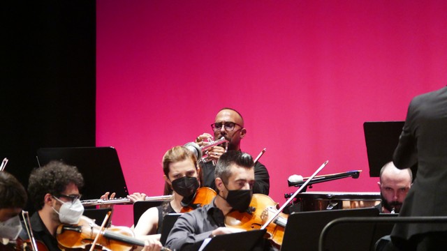 Magenta Totem Orchestra Vivaldi Micol Costa