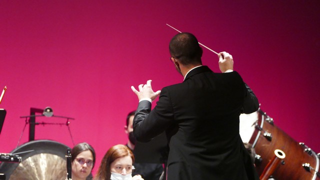 Magenta Totem Orchestra Vivaldi Micol Costa