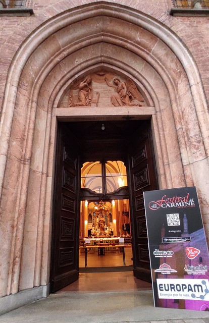 Pavia Chiesa del Carmine