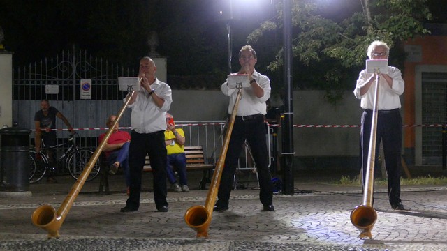Bande Rosate Corbetta Alphorn
