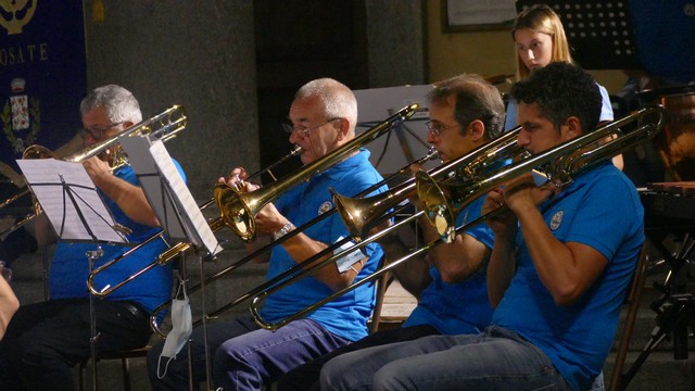 Bande Rosate Corbetta Alphorn