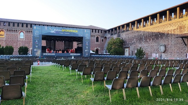 Ostriche Caff americano Sandra Milo Ecoteatro