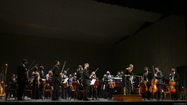 Teatro Coccia Gala AMO