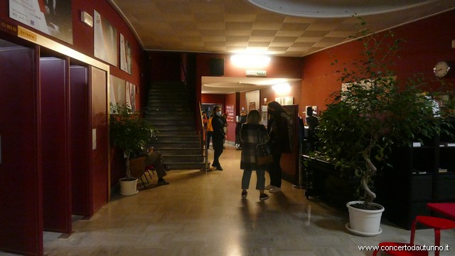 Always Smiling Ecoteatro