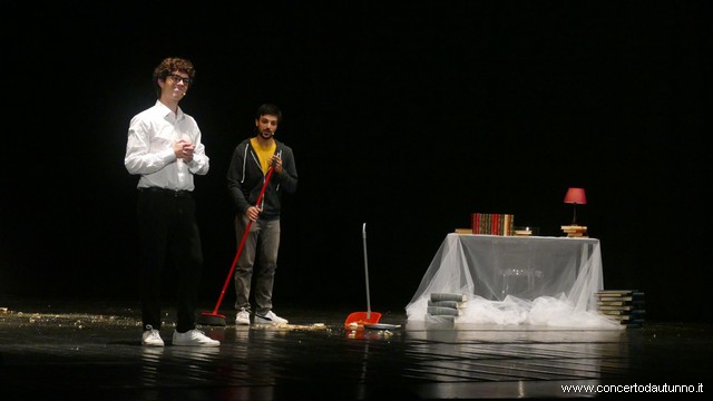Always Smiling Ecoteatro