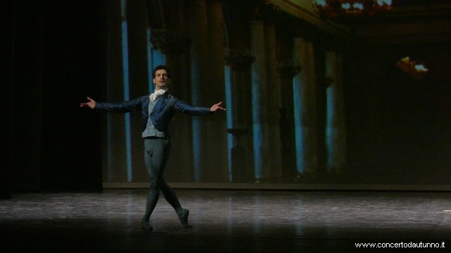 Coccia balletto Daniele Cipriani