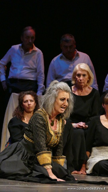 Magenta Lisca Trovatore Kovalchuk