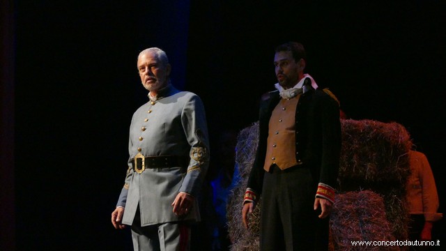 Magenta Lisca Trovatore Kovalchuk