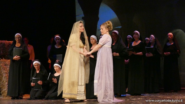 Magenta Lisca Trovatore Kovalchuk