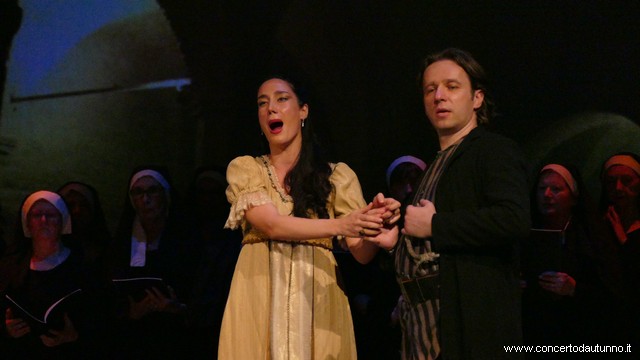 Magenta Lisca Trovatore Kovalchuk