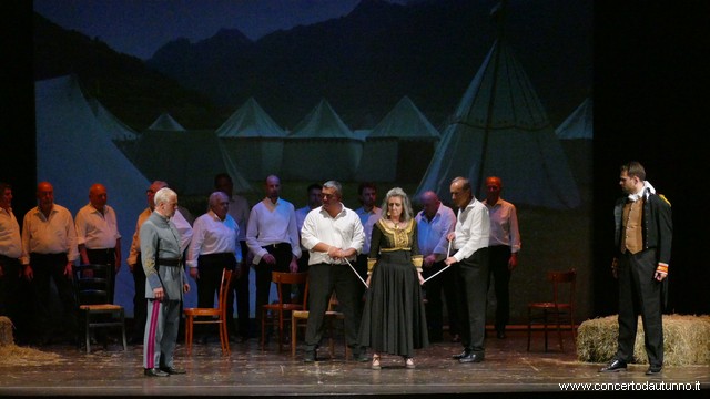 Magenta Lisca Trovatore Kovalchuk
