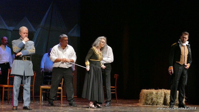 Magenta Lisca Trovatore Kovalchuk