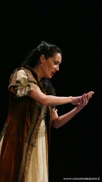 Magenta Lisca Trovatore Kovalchuk
