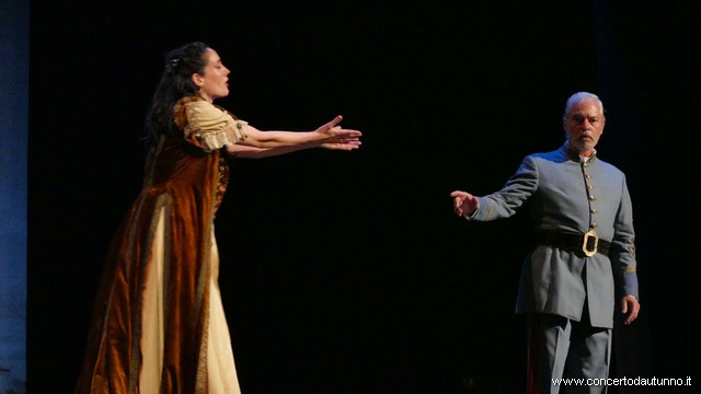 Magenta Lisca Trovatore Kovalchuk