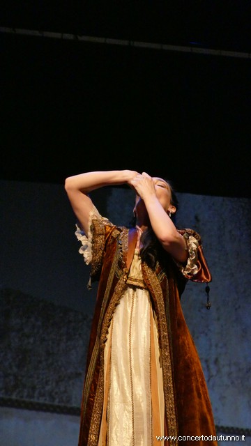 Magenta Lisca Trovatore Kovalchuk