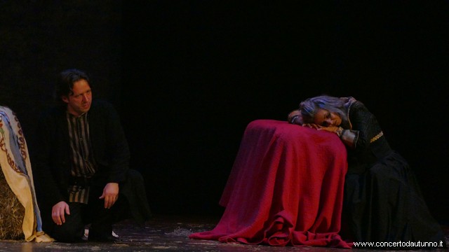 Magenta Lisca Trovatore Kovalchuk