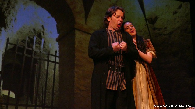 Magenta Lisca Trovatore Kovalchuk