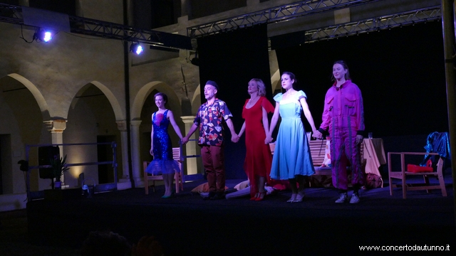 Annunciata Donne Crisi Nervi