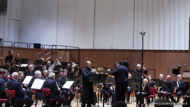 vox aurae wind ensemble