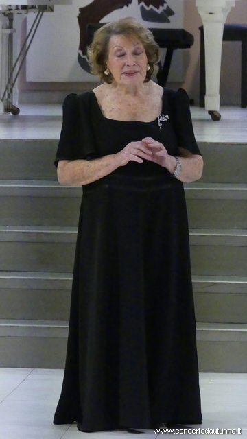 Auser Lirica Magenta