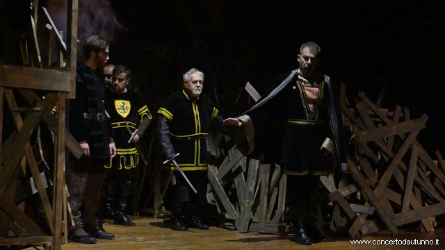 Trovatore Oliva Busto Arsizio