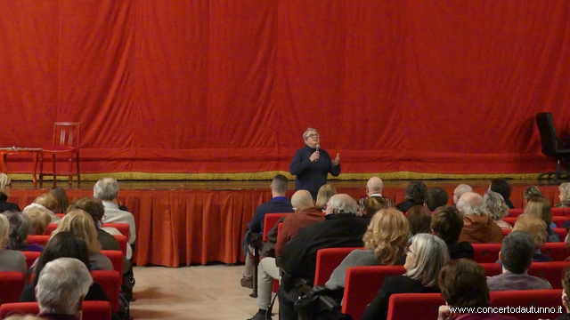 Ecoteatro Ricciarelli Insegno