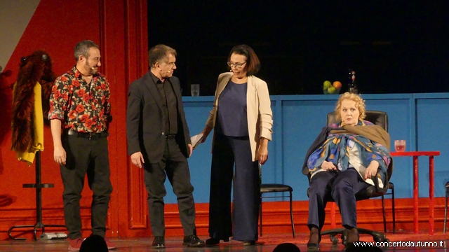 Ecoteatro Ricciarelli Insegno