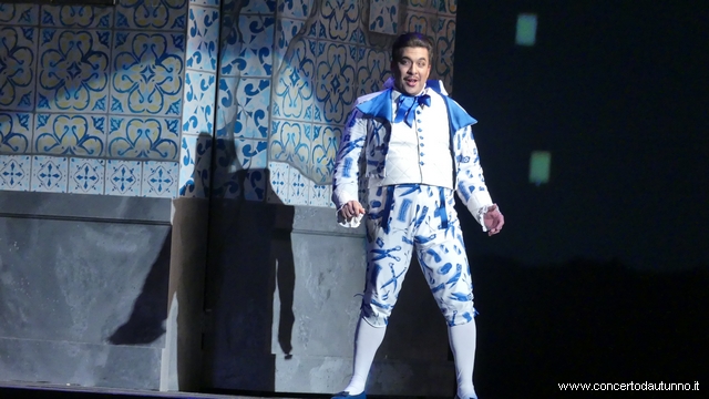 Coccia Barbiere Jona Lumes