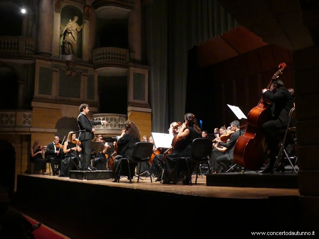 CRR ISTANBUL SYMPHONY ORCHESTRA MURAT CEM ORHAN