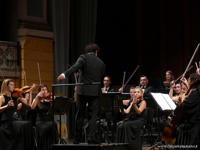 CRR ISTANBUL SYMPHONY ORCHESTRA MURAT CEM ORHAN