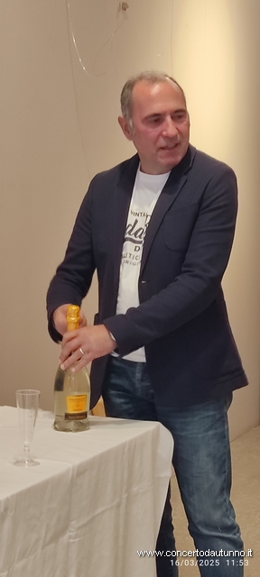 Luca Bertoglio artista