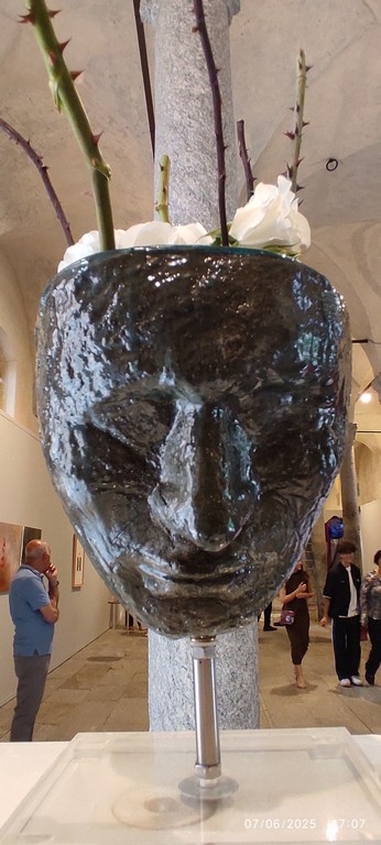 Il falco e la colomba Castello Vigevano