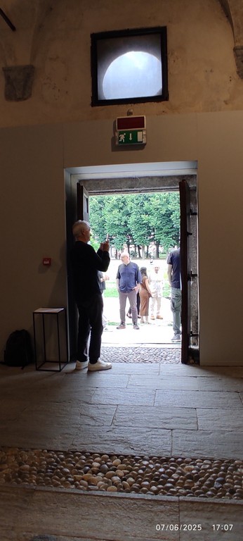 Il falco e la colomba Castello Vigevano