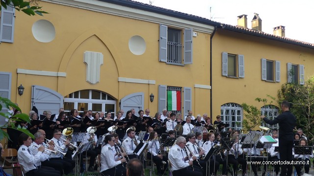 Cassinetta Banda San Carlo Coro Civico Magenta