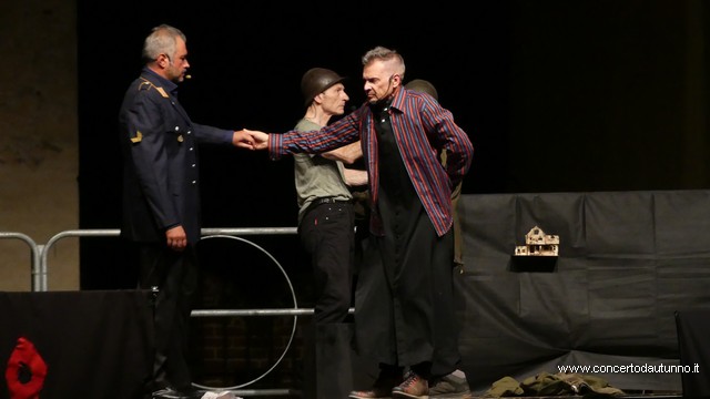 Valerio Incerto la camicia del soldato