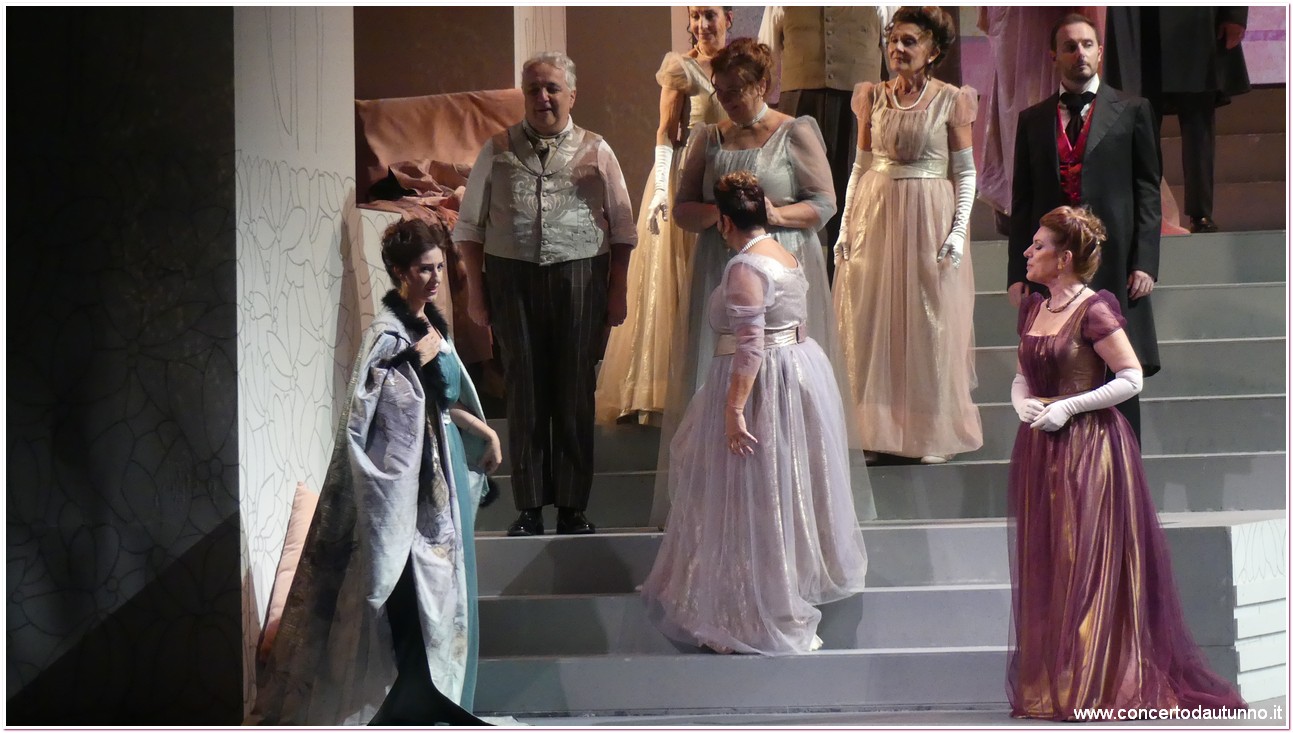 Teatro Coccia Traviata