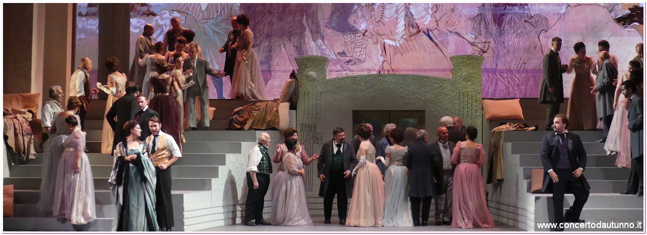 Teatro Coccia Traviata