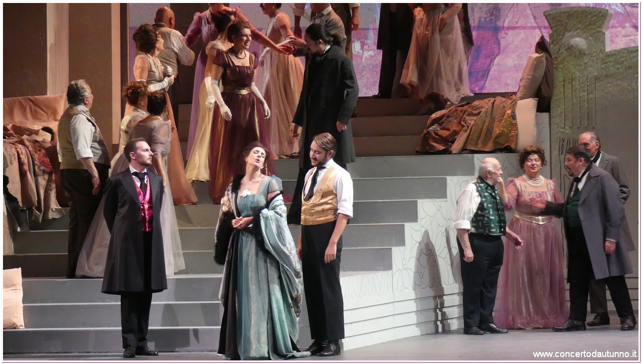 Teatro Coccia Traviata