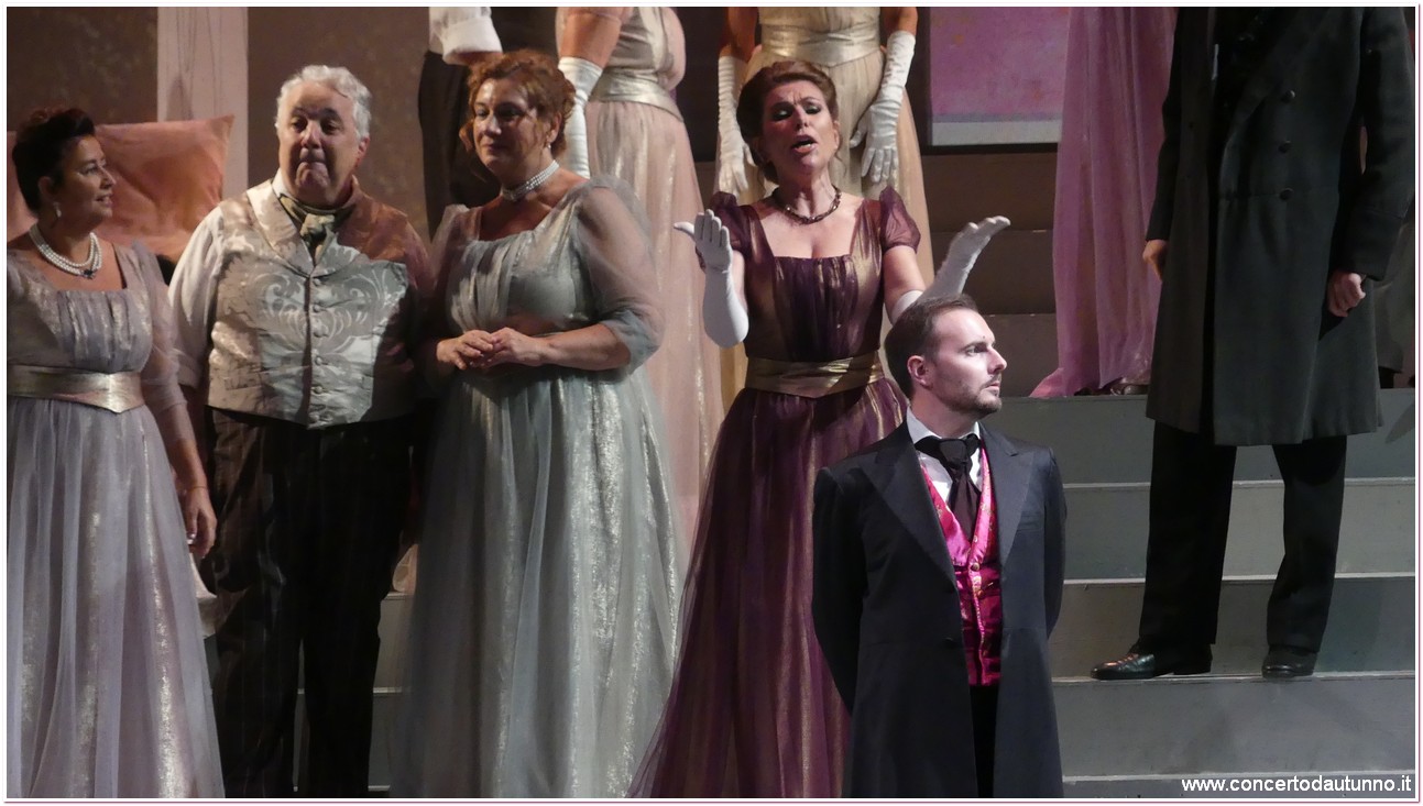 Teatro Coccia Traviata