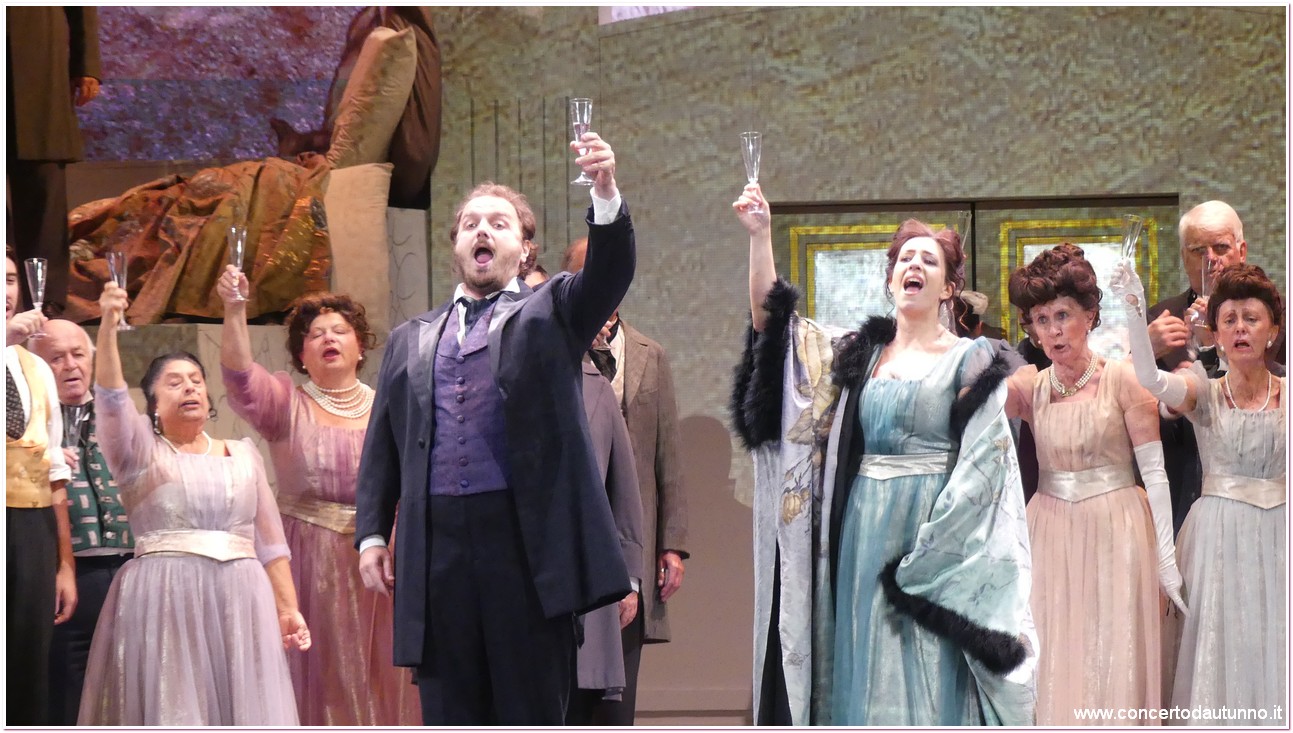 Teatro Coccia Traviata